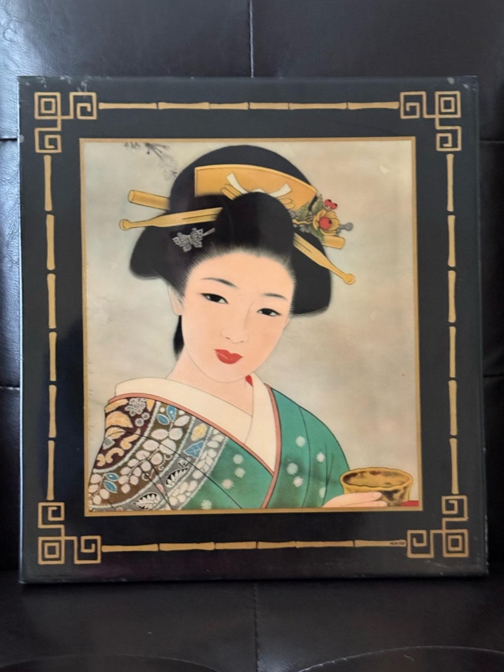 Framed Japanese Geisha Portrait in Green and Gold - Black Lacquer